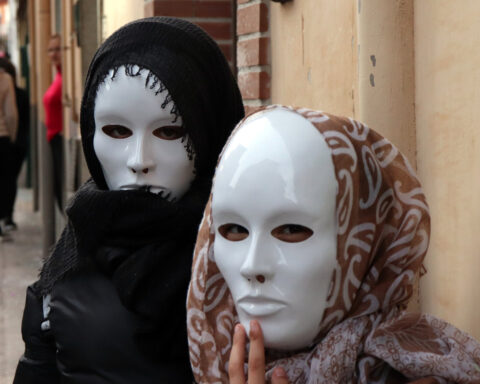 Enza Sola - Maschere